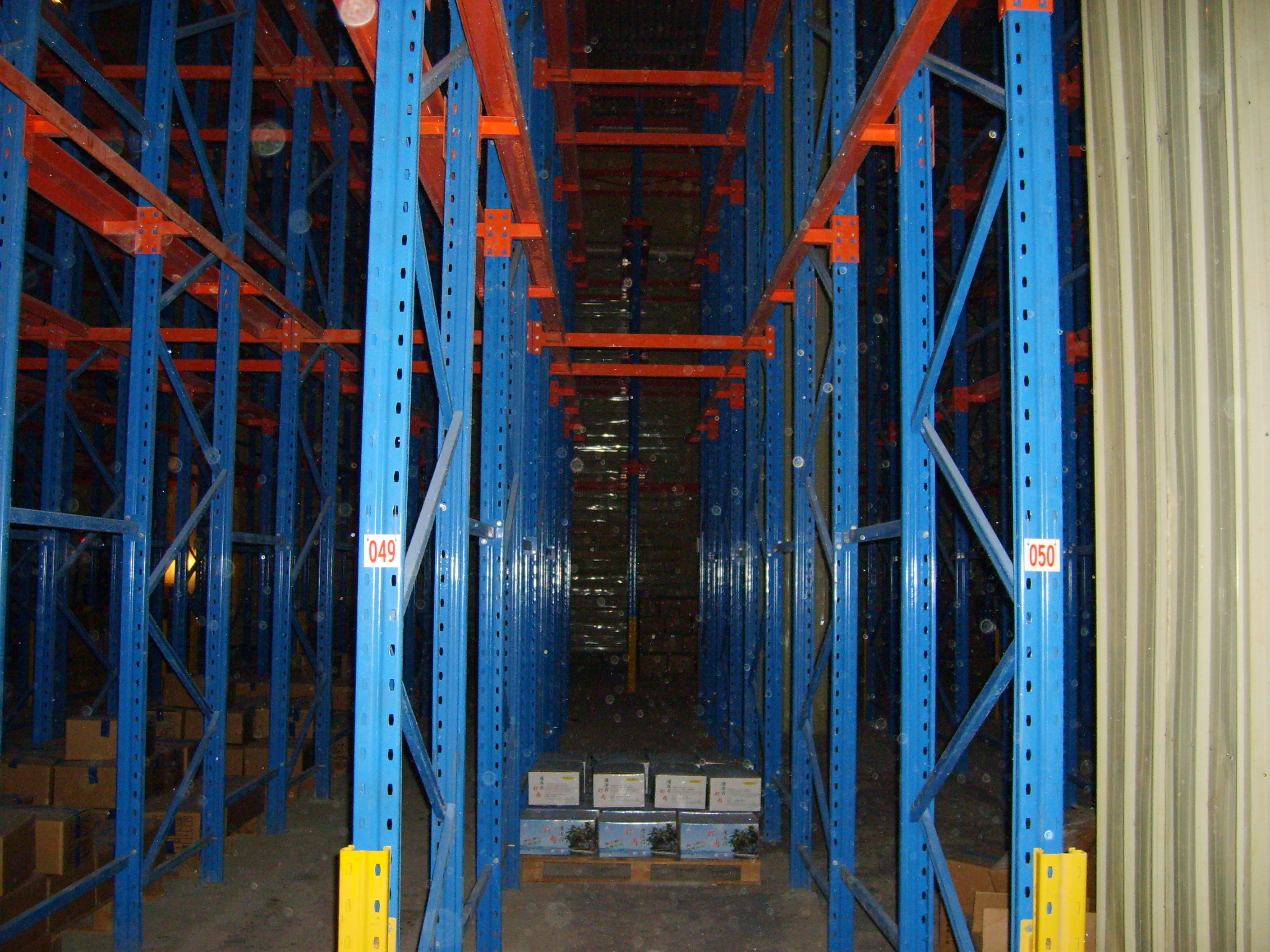 Q235 / Commande de stockage de 345 entrepôts dans la commande d'étirage de palette par des supports pour la chambre froide